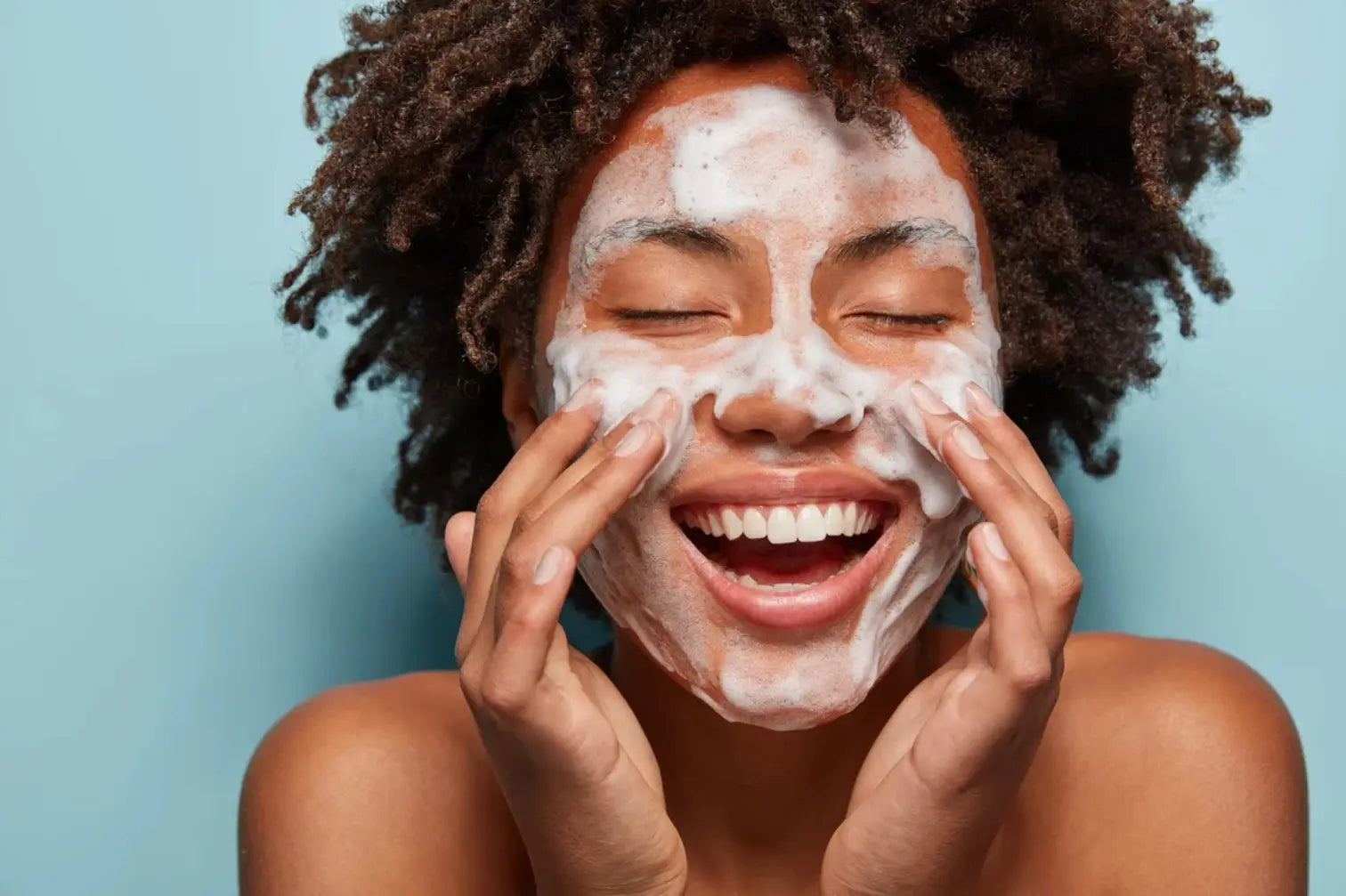 Cleansing 101: How to Wash Your Face the Right Way